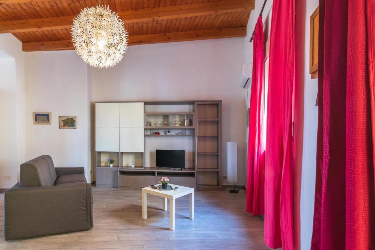 Vila Casa Vacanze La Collinetta Lavanda Noto Exteriér fotografie